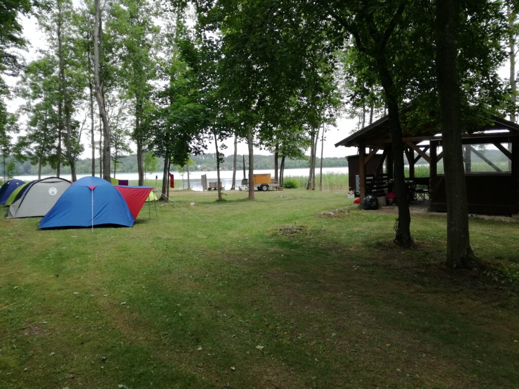 Privati stovyklavietė prie ežero UK